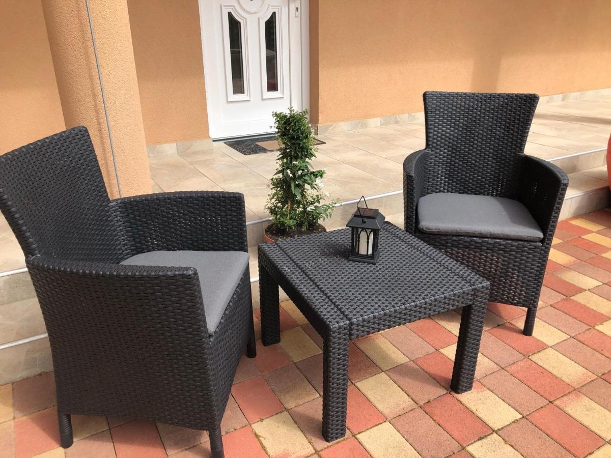 Boro Apartman Tiszafured Exterior photo